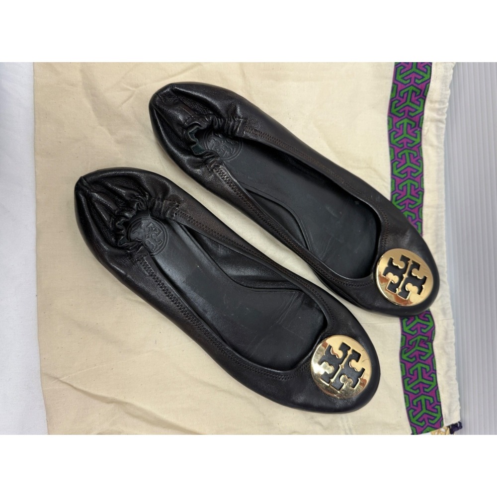 Tory Burch Reva Black Leather Gold‎ Logo Medallion Ballet Flats 11 - Picture 2 of 13